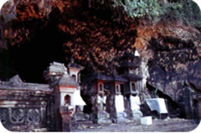 Goa Lawah Temple - Bali Tour Package
