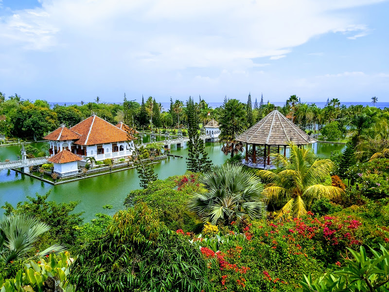 taman ujung karangasem bali