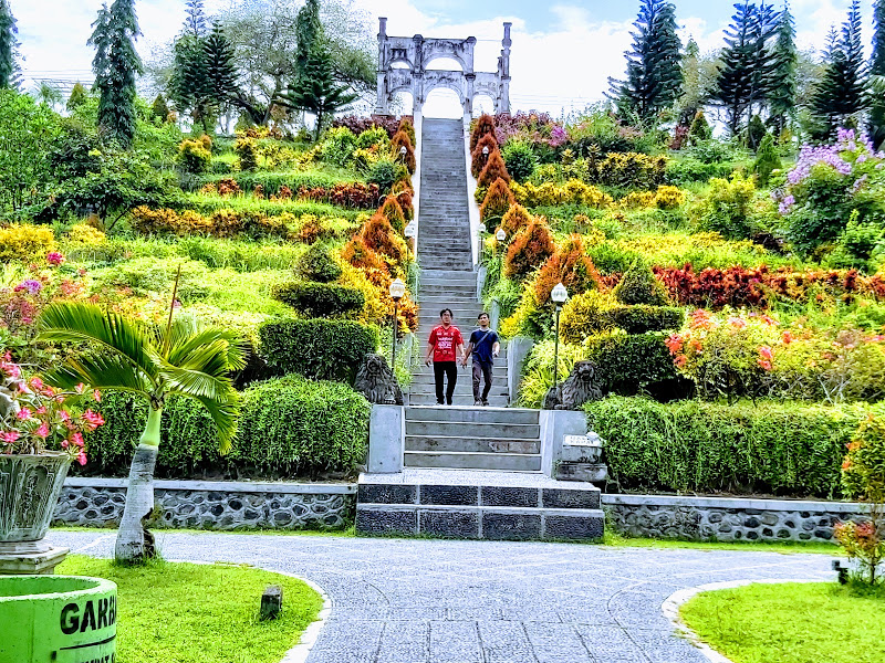 Taman-Ujung-Water-Palace-Bali-Tour-Service