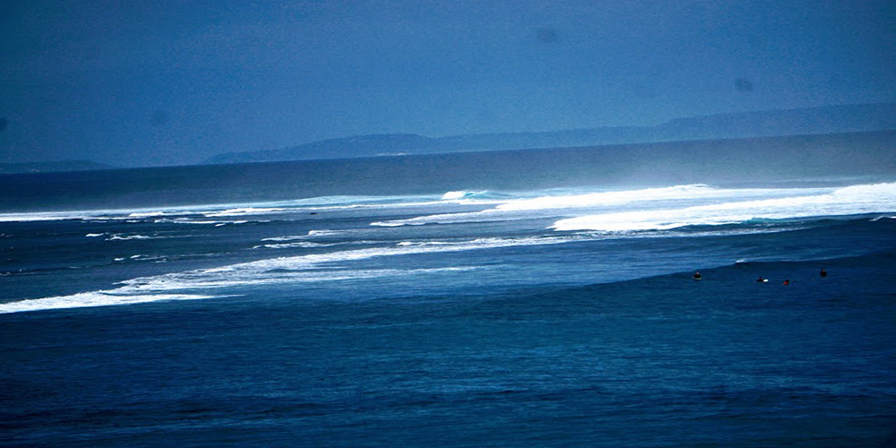 Padang Padang Beach - Bali Tour Package