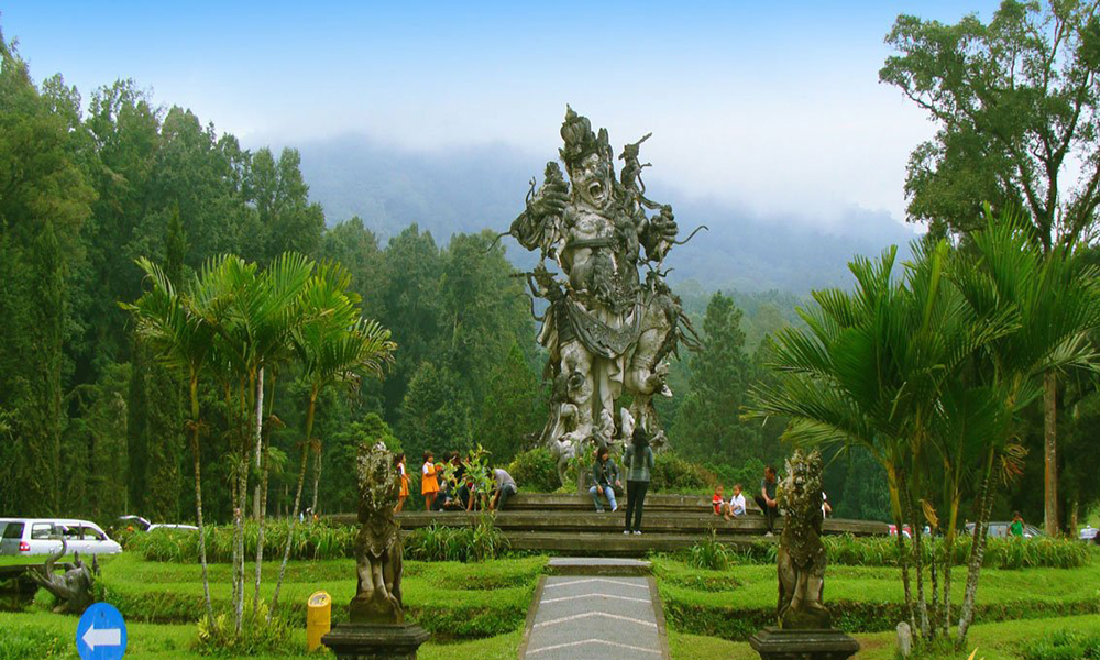 Bali botanical garden bedugul