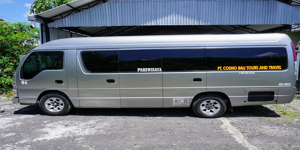 Bali Trip on the Best Mini Bus 17 Seat for the Best Travel Experiences