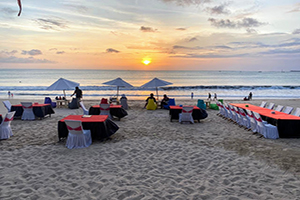 Jimbaran Beach Seafood Dinner - Bali Tour service