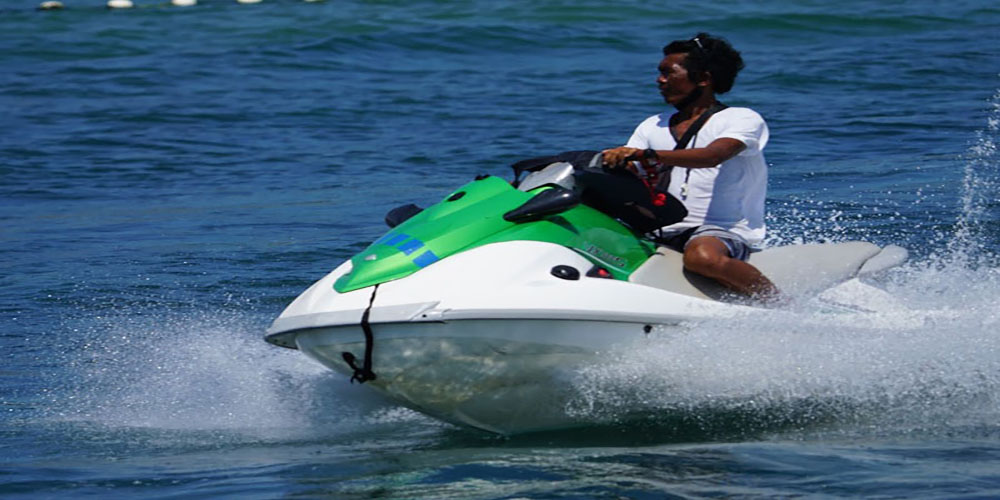 Bali by doing jet ski with no instructor in Bali